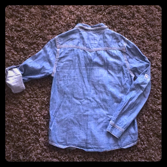Forever 21 girls Denim Button Down Shirt - Picture 2 of 7